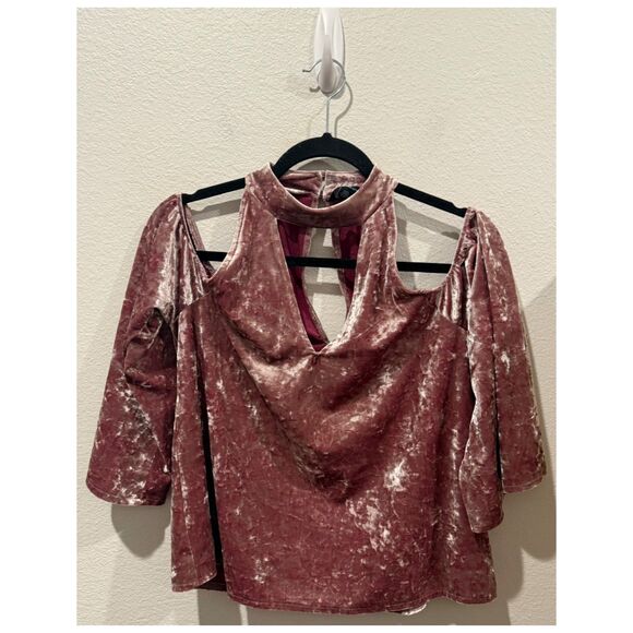 AMERICAN EAGLE OUTFITTERS Velvet Cold Shoulder High Neck V Rose Pink Boho Blouse - Picture 2 of 4